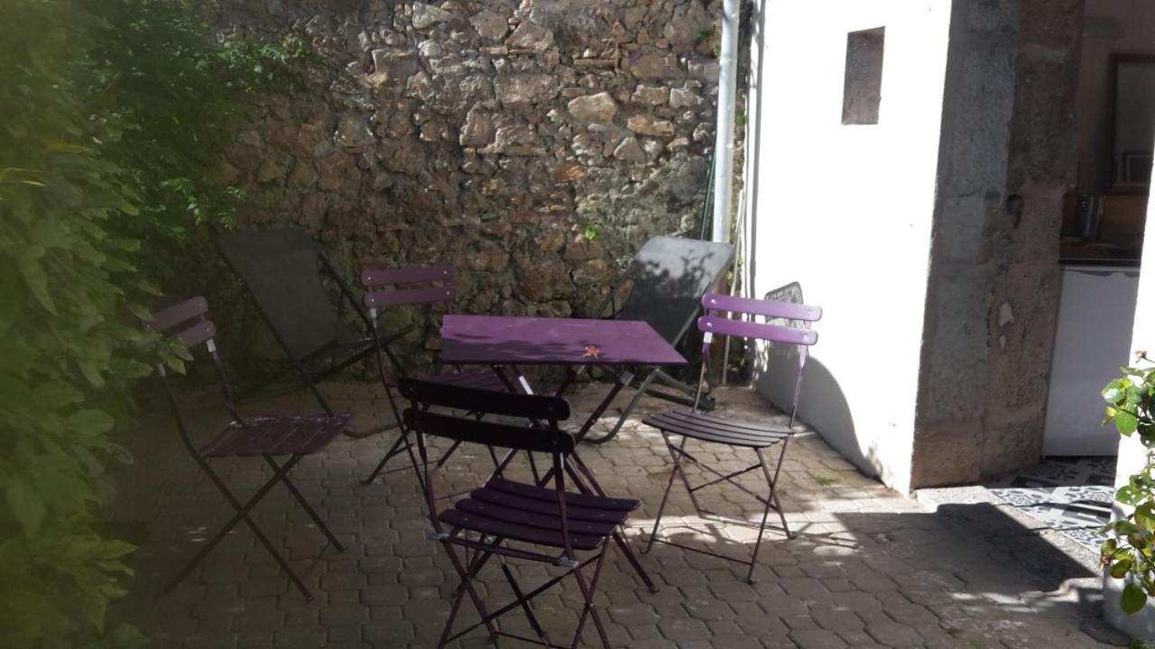 Caraussane Caractere Terrasse Sur Jardin Et Wifi Via Fibre En Coeur De Ville سُت المظهر الخارجي الصورة